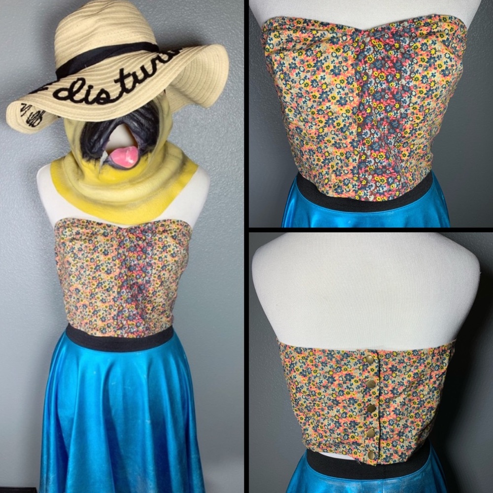 Boho Babe, URBAN OUTFITTERS, floral crop top!!